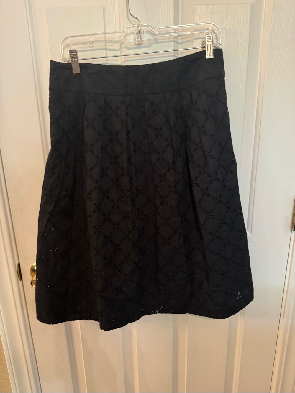 LOFT Black Cotton Eyelet Lace Midi Skirt Lined  Size 8